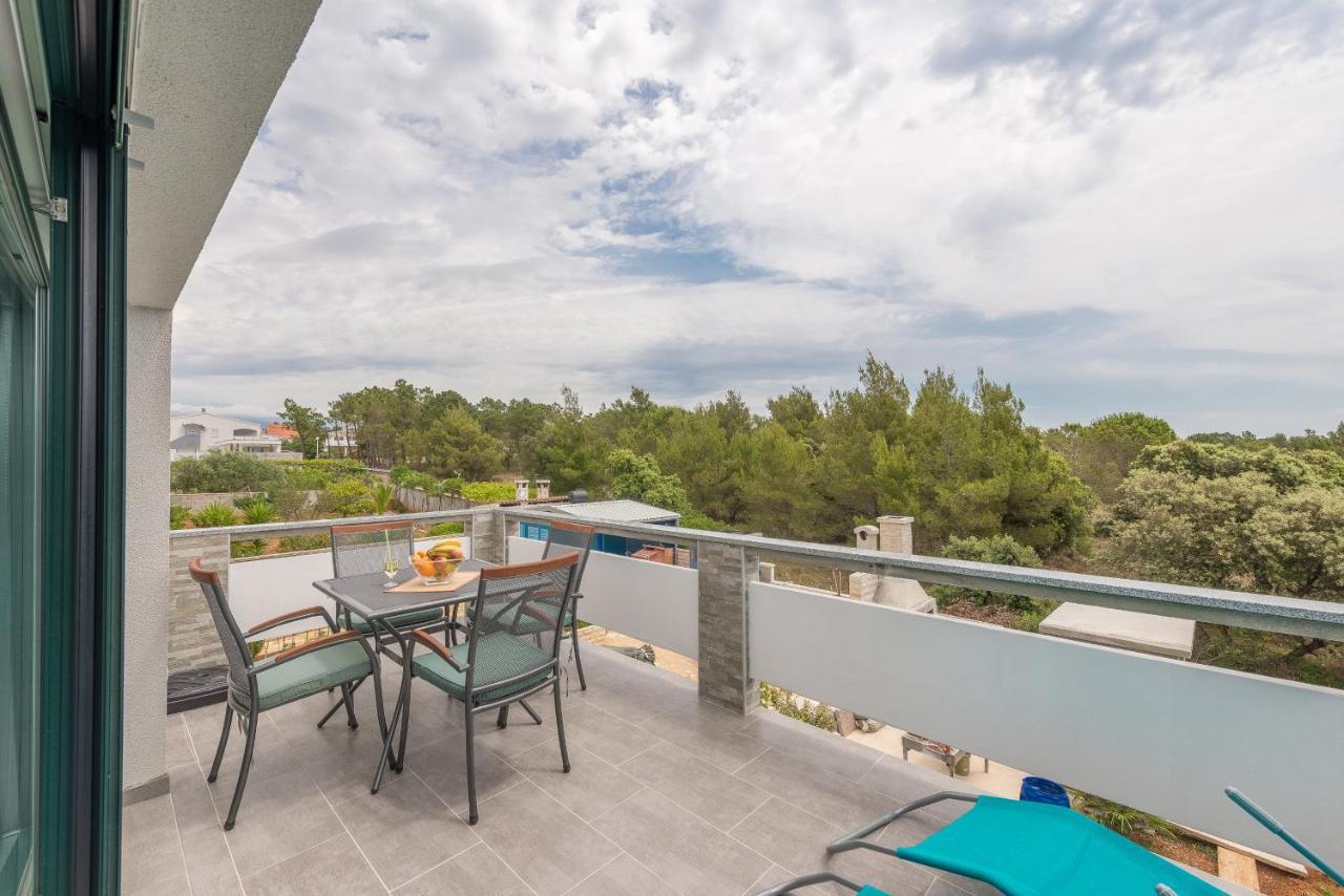 Windrose Apartments วีร์ ภายนอก รูปภาพ